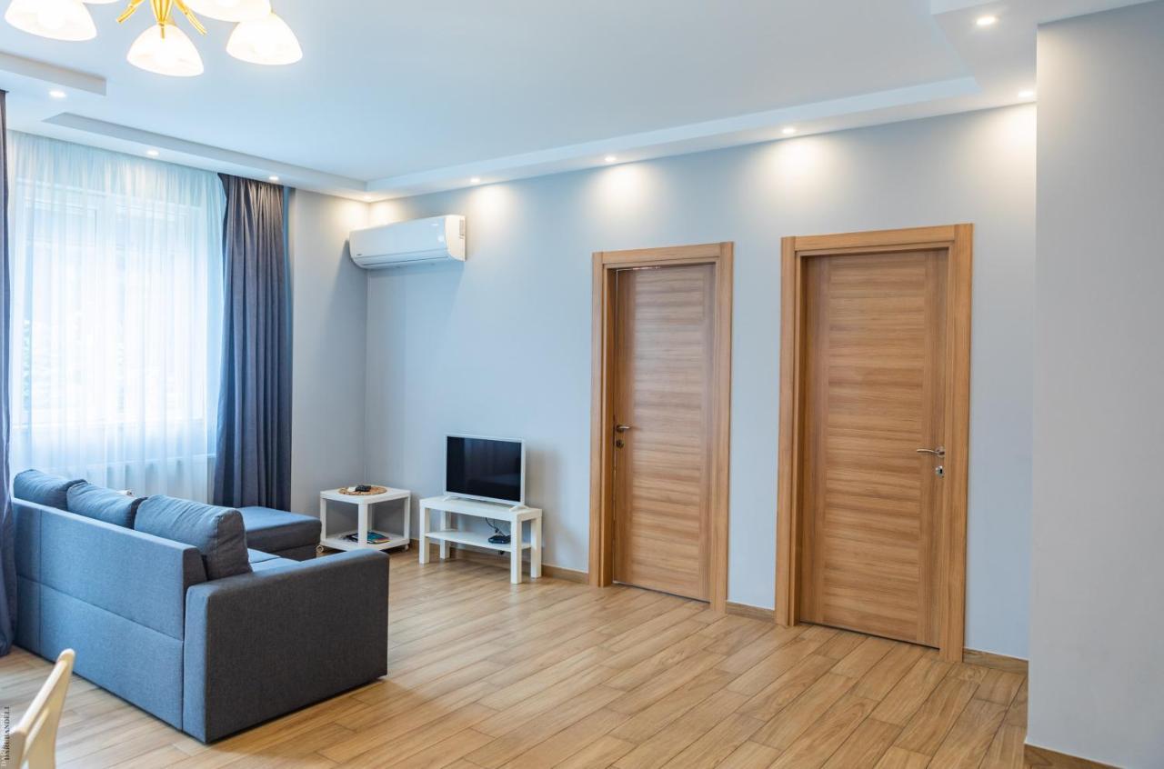 Apartment By The Sheraton Μπατούμι Εξωτερικό φωτογραφία