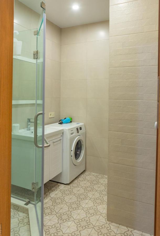 Apartment By The Sheraton Μπατούμι Εξωτερικό φωτογραφία